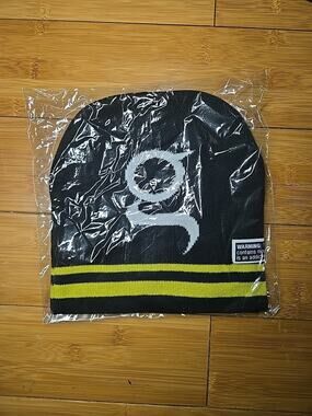 Game Cigars Jacquard Woven Beanie Warm Winter Hat Black & Gold Knit Cap Unisex